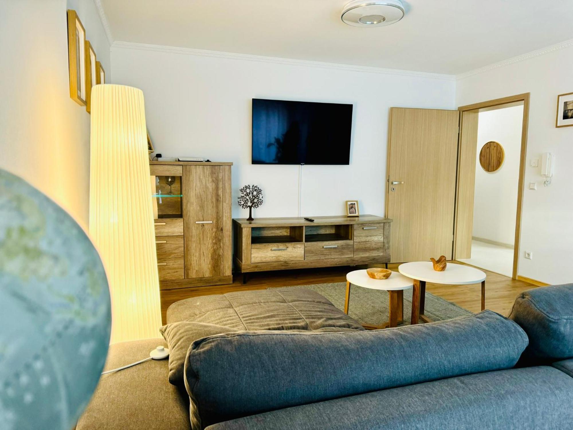 Modern Und Lichtdurchflutet - Ferienwohnung Mit Terrasse Fachbach Zewnętrze zdjęcie