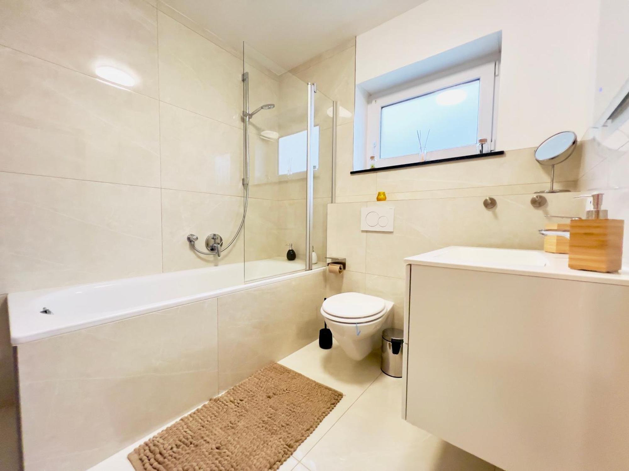 Modern Und Lichtdurchflutet - Ferienwohnung Mit Terrasse Fachbach Zewnętrze zdjęcie
